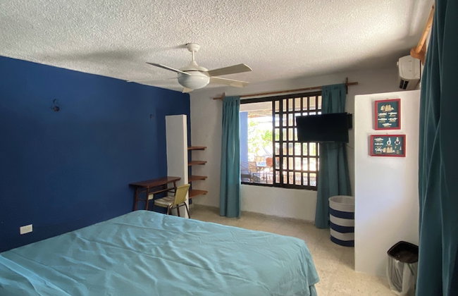 Entire House on the Seashore in Chicxulub Puerto, Yuc, Riviera Yucateca Mex - Foto 4