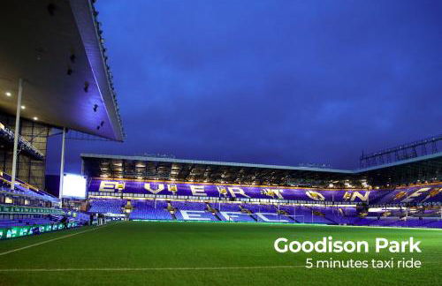 NEW Spacious Modern Townhouse Sleeps 12 Free Parking - Foto 65