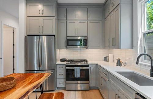 Modern Family Comfort 2BR 2 5BA Sleeps 6 - Foto 11