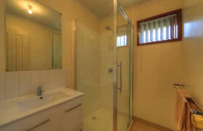 Central Caravan Park - Photo 20