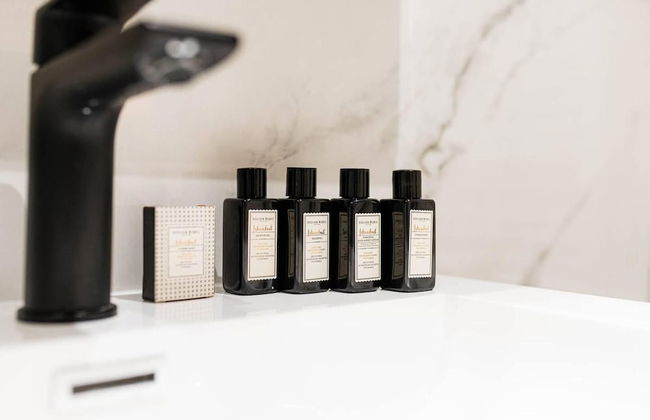 Gorgeous Apartment in old City Centre of Antwerp 1 - Photo 18