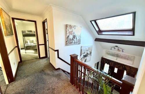 Indoor Heated Pool - Large Family Home - Sleeps 12 - Near Bournemouth Beach - Photo 46