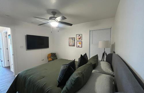 Fully Furnished 2 bedroom - Foto 9