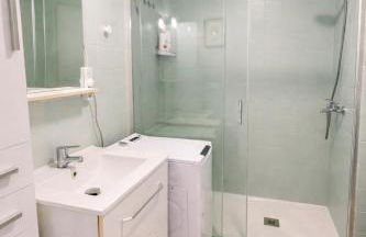 12th Floor Sea View Studio -Central Alicante - Photo 10