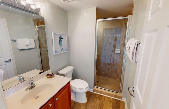 Silver Beach 506 is a gorgeous Gulf Front 4 BR with free beach service - sleeps 8 by RedAwning - Foto 23