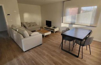 Casa doble con piscina a 1000 m de la playa - Foto 3