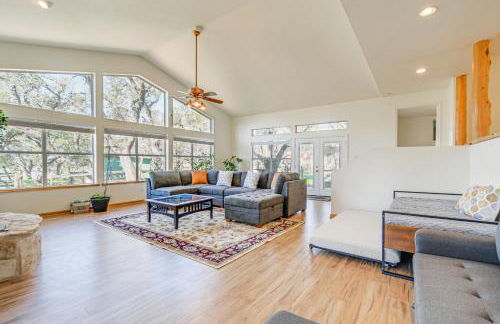 Pin Oak Farmhouse with Patio in Dripping Springs - Foto 5