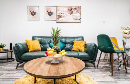 Free parking, Private Garden and Netflix, Charming Elegant 2 bedroom House Nottingham - Photo 73