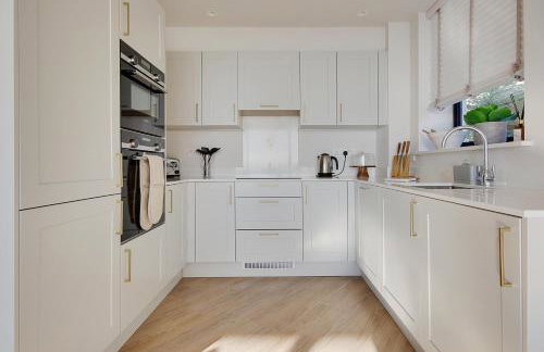 Canford Retreat - Photo 5