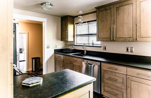 4-bedroom Burlington with AC & Wifi - Foto 54