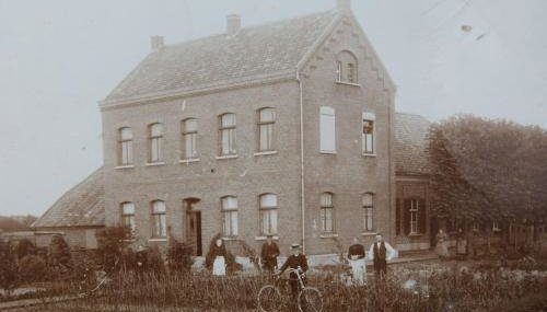 Das alte Herrenhaus auf dem Bio-Bauernhof - Foto 4