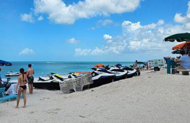 Perfect Beach Escape - Photo 11