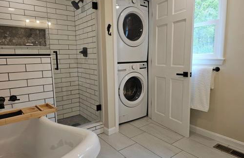 Stay a While in Niantic, Comfort by the Coast - Foto 8