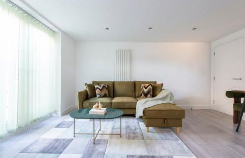 The Green Haven-Cozy luxury flat in Crayford - Photo 2