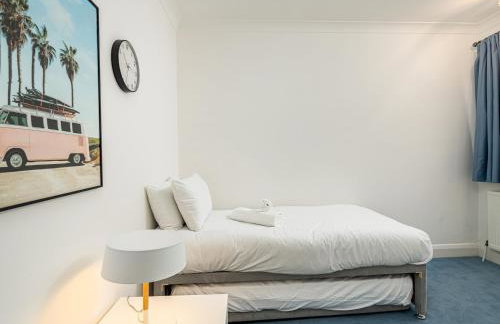 Family Friendly 3 Bed Home In Pinner Pets Welcome - Pass the Keys - Foto 13