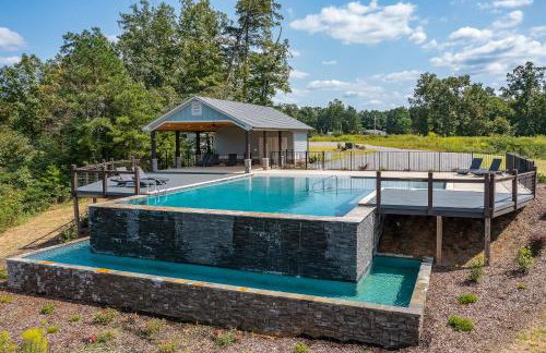 Mallard Pointe Unit 200- Luxury Condo- Conveniently Located! - Foto 3