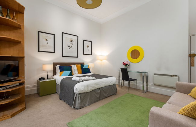 The Apartments Chelsea - Photo 13