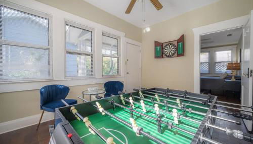 Historic & Cozy Bungalow by Downtown - Foto 4