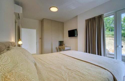 Villa One - Photo 24