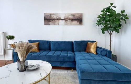 HolidayHome Apartments l Spacious Luxury Apartment in Prenzlauer Berg - Photo 1