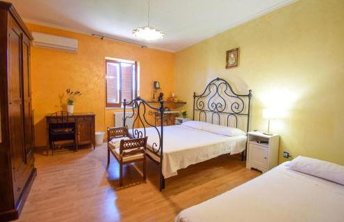 Stunning Apartment In Monteleone Sabino With Wifi - Foto 15