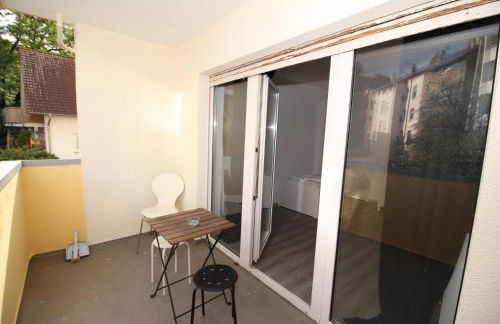 Kaiser Apartments - Photo 3