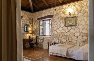 Vardiola Houses, close to Agios Sostis Beach, by ZanteWize - Foto 8