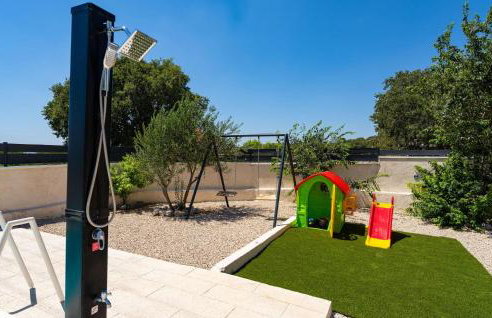 3 Bedroom Awesome Home In Rastevic - Foto 20