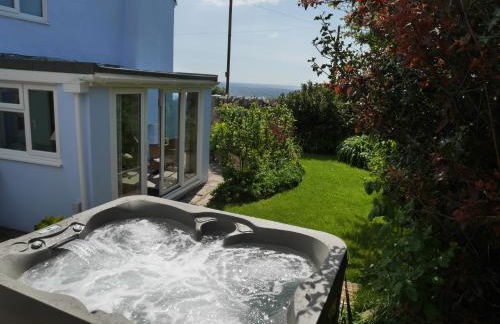 Fishermans Cottage - Photo 1