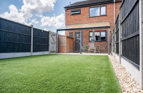 3 Bedroom Home - Free Parking - Sleeps 5 - Castle - Foto 25