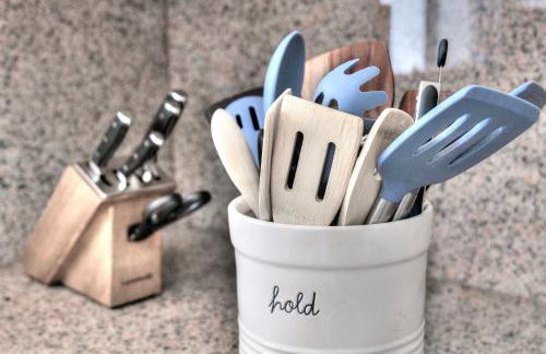 Beachside Bliss Spacious 3BR Retreat, Steps to Ocean - Foto 17