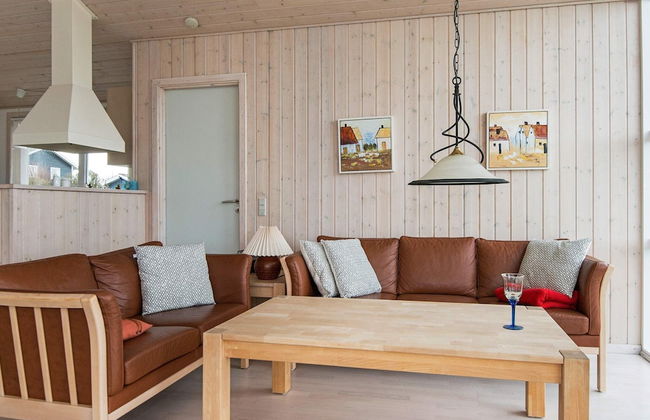 Delux Holiday Home in Lemvig With Whirlpool - Foto 8