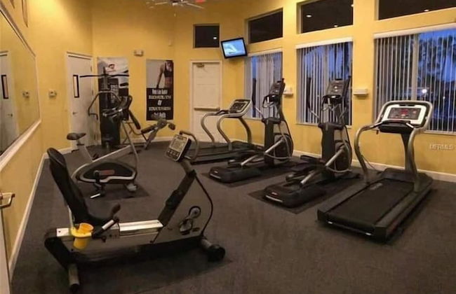 3br, 2.5ba Townhome W/ Lake View, Sunny Rear Yard 3 Bedroom Townhouse by RedAwning - Foto 19