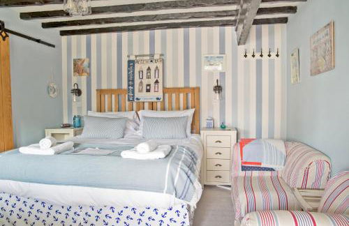 Hawthorn Farm Guest House - Photo 19