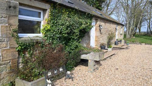 Stunning Barn Conversion next to Horse Field sleeps 10 - Foto 2