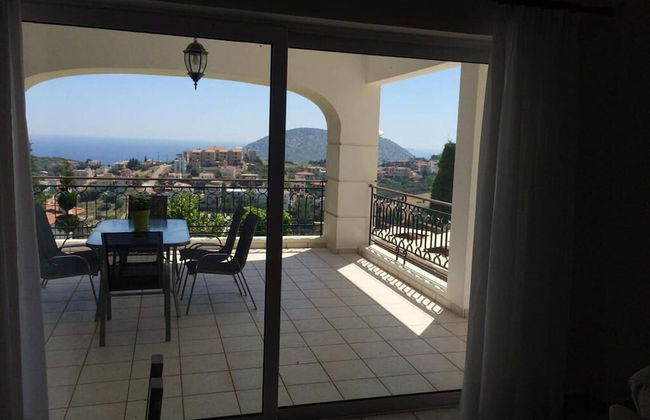 Anavyssos Dream Villa Sea View and Pool - Photo 16