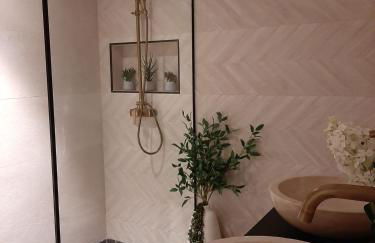 Sol y Malaga - Designer Duplex con Terraza y Parking - Photo 18