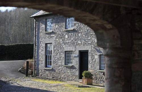 Glanhenwye Courtyard Cottages - Photo 73