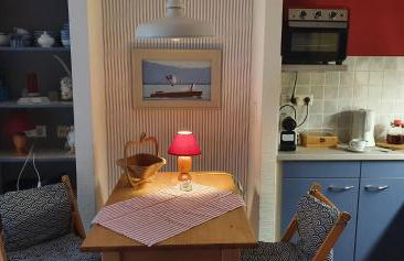 Kleine strandnahe Ferienwohnung auf dem Bakenberg Insel Rügen - Foto 6