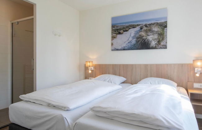 Villa in Cadzand-bad Near North Sea Shore - Photo 2