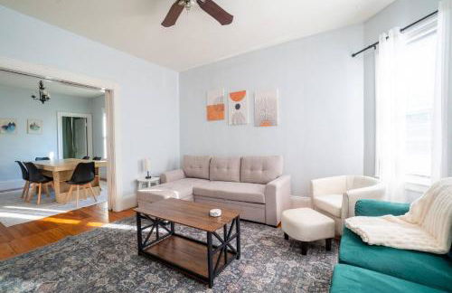 Davis SQ 4BD/Free Parking/7 Min to Harvard & MIT - Foto 5