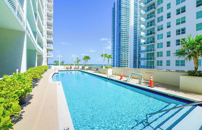 Chic Brickell Condos – Prime Location - Foto 1