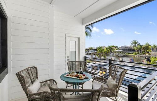 2 Million Villa Heated Pool w Luxury Spa 6BR & 6BR Waterfront by Canal - Foto 76