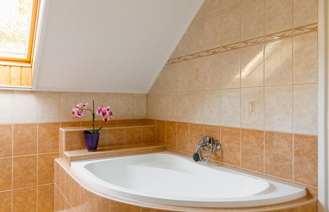 4 bedroom House in Balatonfenyves with garden and terrace - Photo 9