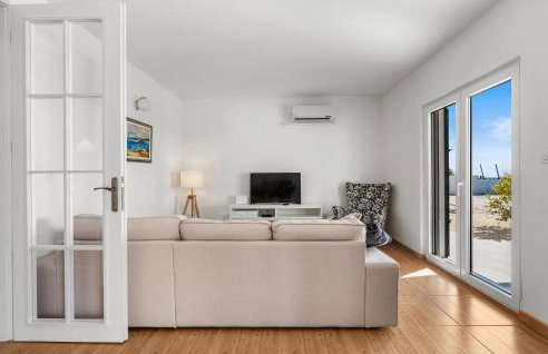 Lovely Home In Krkovic - Photo 31