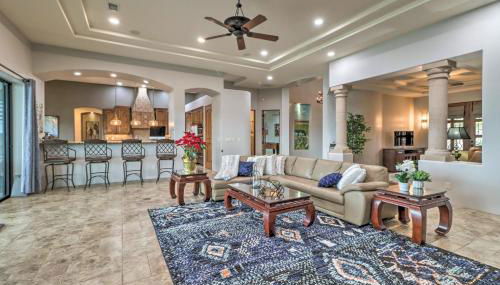 Pool and Spa! Phoenix Mansion Near Spring Training - Foto 3