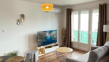 Bel appartement Meyzieu centre proche Tramway - Foto 2