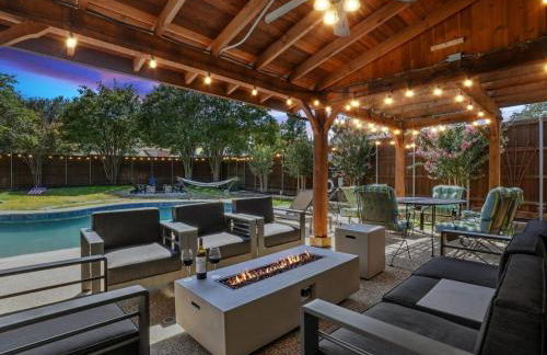 Modern Rustic Oasis Games Cinema UTD Plano Frisco - Photo 2