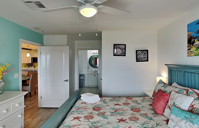 Grand Caribbean by Silver Sands Vacation Rentals - Photo 35