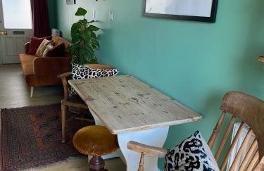 The Old Chair Workshop - Foto 30